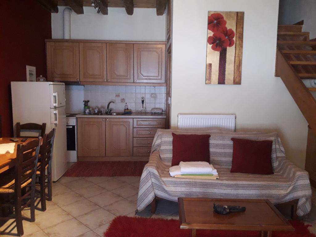 Mezonetes Helmos Appartement Ano Lousoi Buitenkant foto
